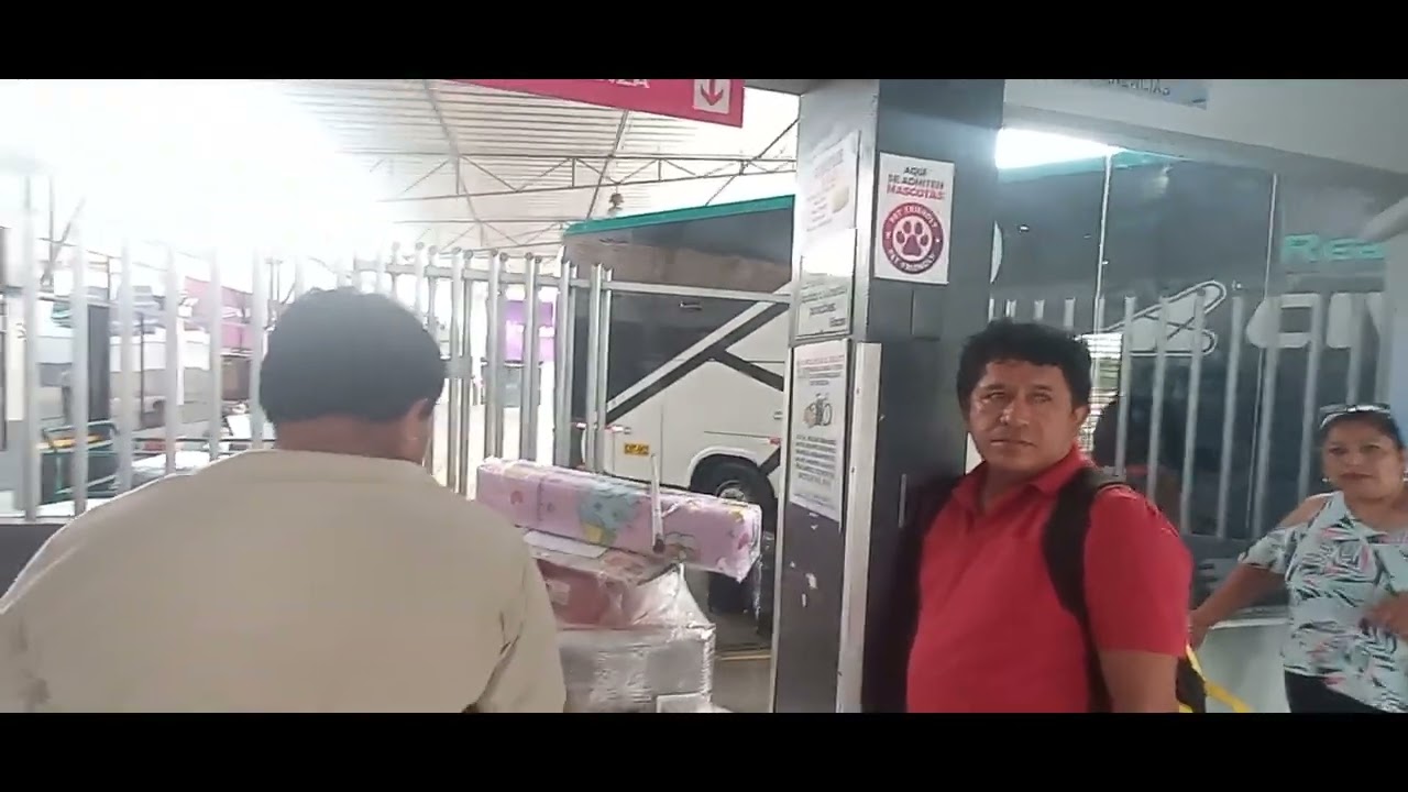 Peru Chiklayo'dan başken Lima'ya 15 saat otobüs yolculuğumuz başlasın
