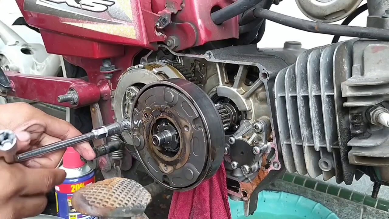 Ex5. Cara buka auto & lining clutch. By Mizeandustan
