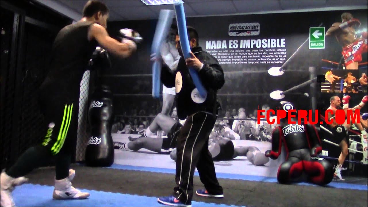 🥊 Entrenamiento de boxeo para ESQUIVAR GOLPES 🎯 Entrenamiento con los Striking Sticks