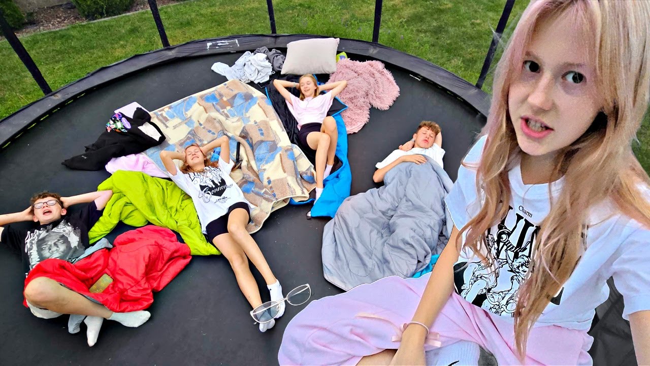 KTO OSTATNI ZEJDZIE Z TRAMPOLINY