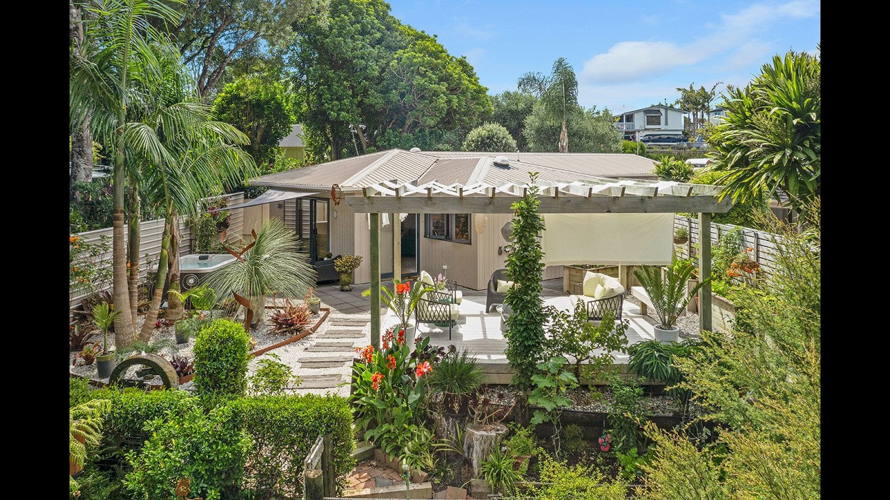 55F Karina Road, Merrilands