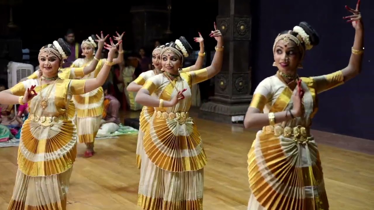 Cholkettu mohiniyattam|arangettam@kalamandalam