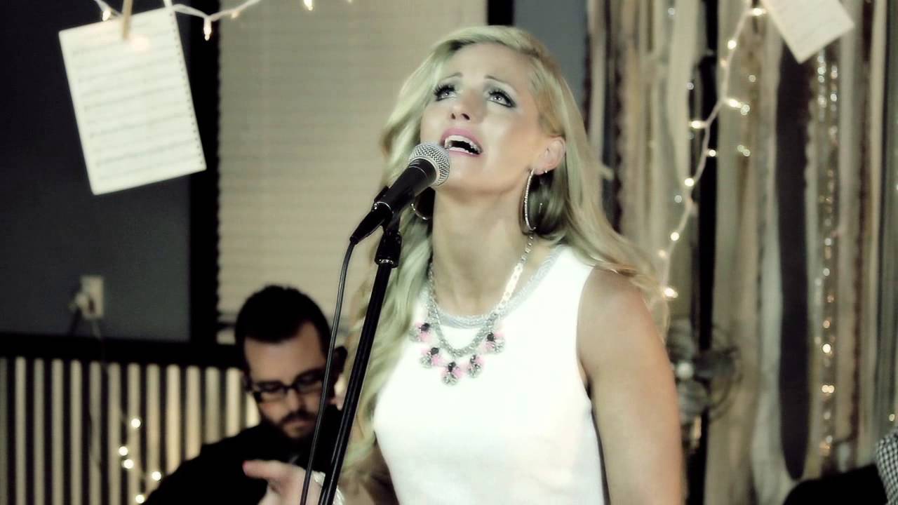 I Am Not Alone - Kari Jobe Cover by Piper White