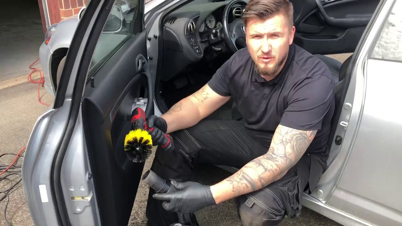 Undisputed Under The Hood: Detailing your car