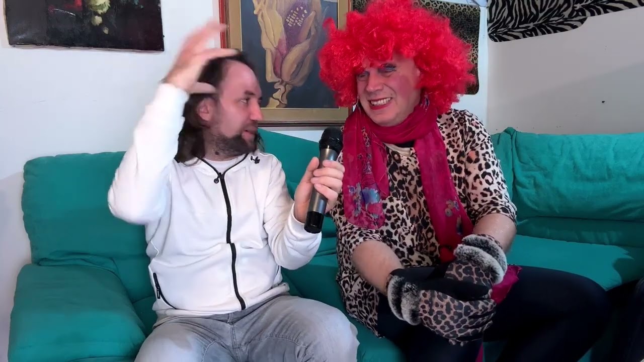 Nella e le delicate idee per i  costumi de carneval