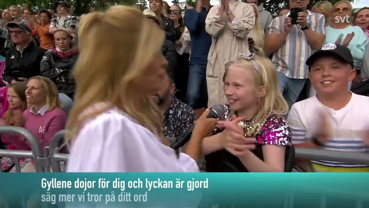 Allsång-Diggiloo- diggiley, med Hanna Hedlund & Pernilla Wahlgren-Allsång på skansen-2023