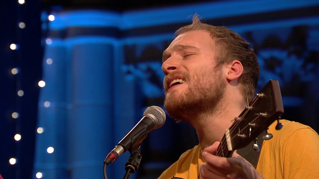 Dallahan - Footsteps (live on BBC)