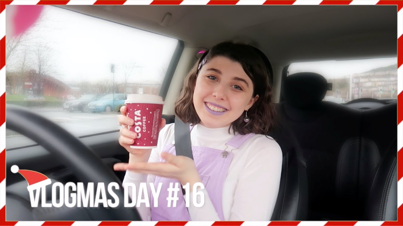 TRYING HOT CHOCOLATE FOR THE FIRST TIME! || Vlogmas Day #16