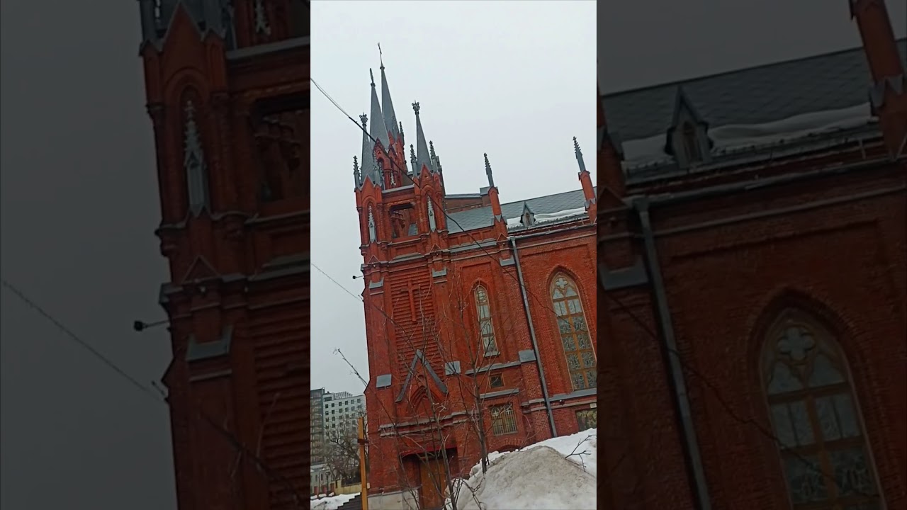 8.3.26 Москва. +1, пасмурно, с неба морозь, сев зап ветерок. См ту же дату год и два назад.