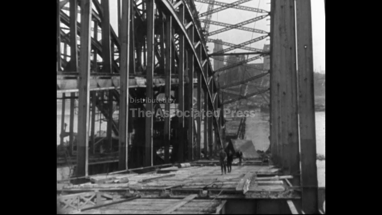 CLEARING THE RHINE - SOUND - FOREIGN COMMENTARY