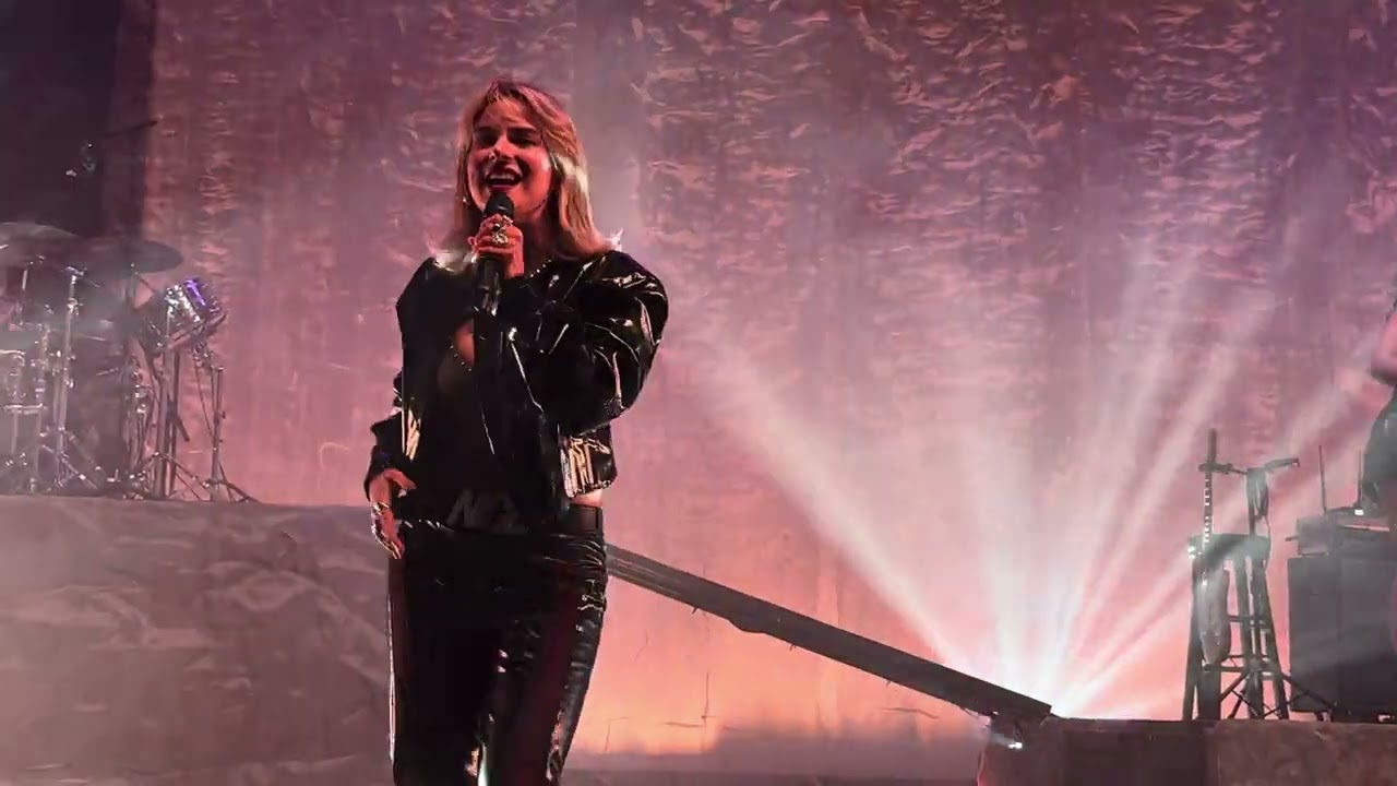 JoJo - off again / Nobody / Baby It’s You - Live at The Wiltern, Los Angeles (March 4, 2025)