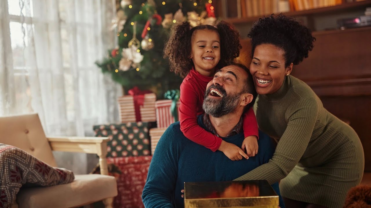 Find calm in the holiday overwhelm! 6 ways help you actually enjoy the season