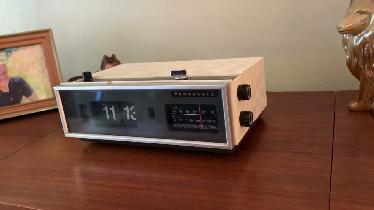 Panasonic RC-7021 AM-FM Flip Clock Radio White for sale on eBay