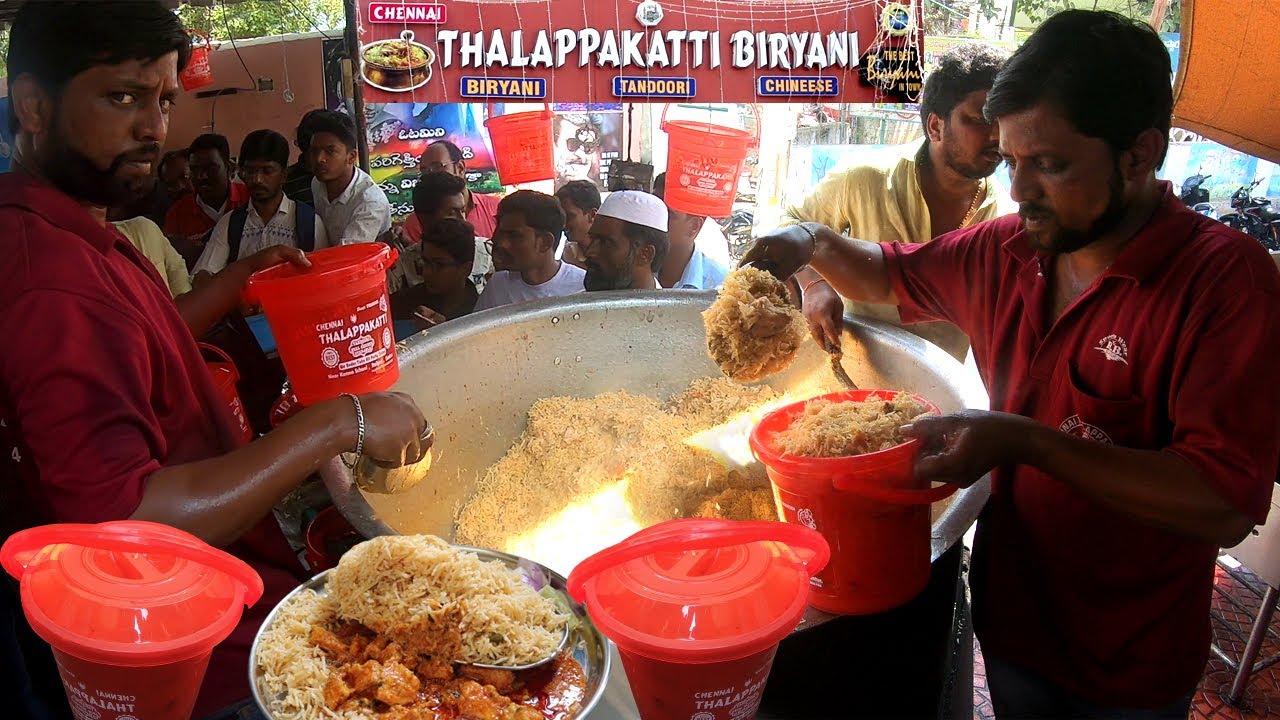 Heavy Crowd @ Famous CHENNAI THALAPPAKATTI BUCKET BIRYANI GUNTUR | Famous Biryani |Amazing Food Zone