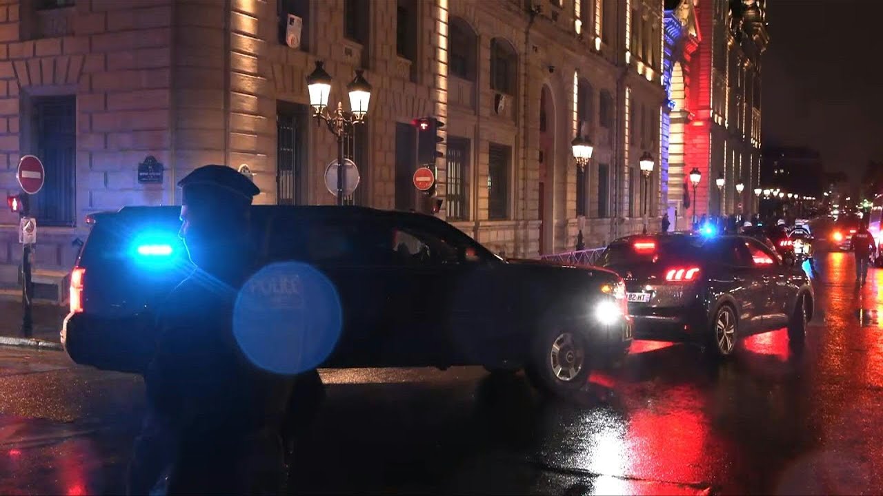 Donald Trump's convoy arrives at Notre Dame ceremony | AFP
