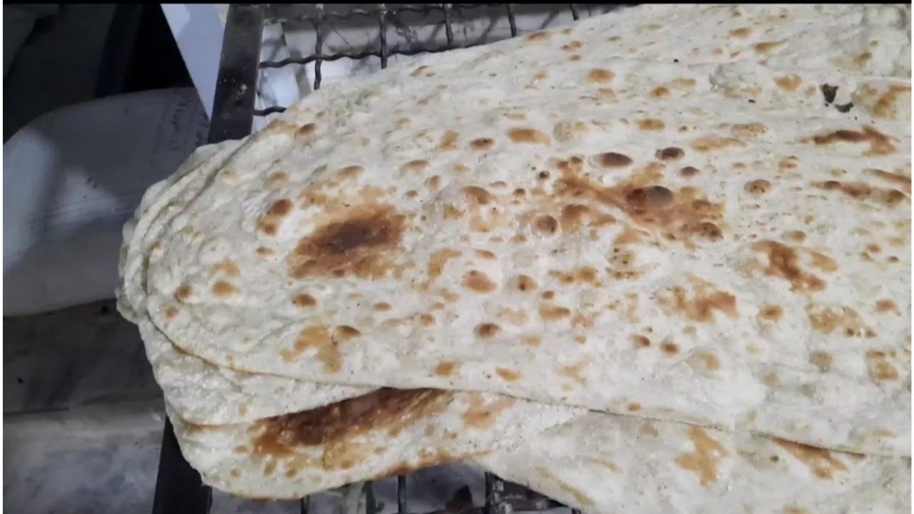 Baking Traditional lavash Bread in mashhad|iran Bread|Lavash Bread