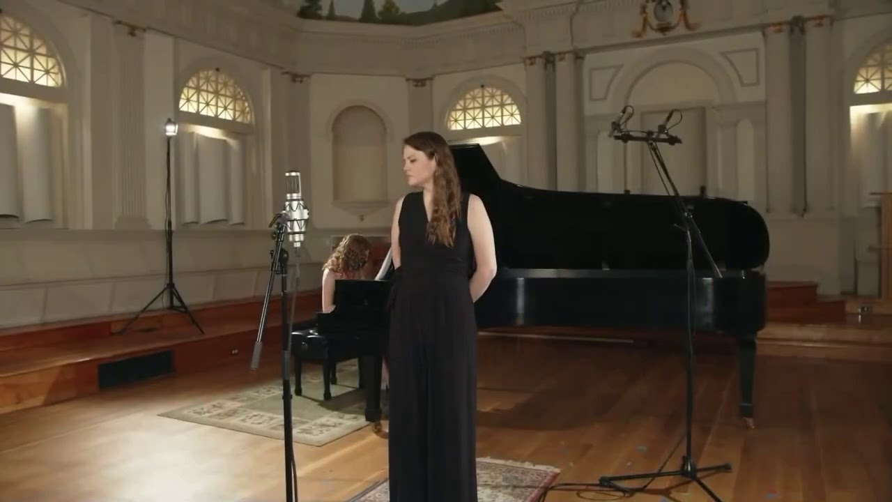 Kelley Hollis sings Laurie’s Song from Aaron Copland’s The Tenderland