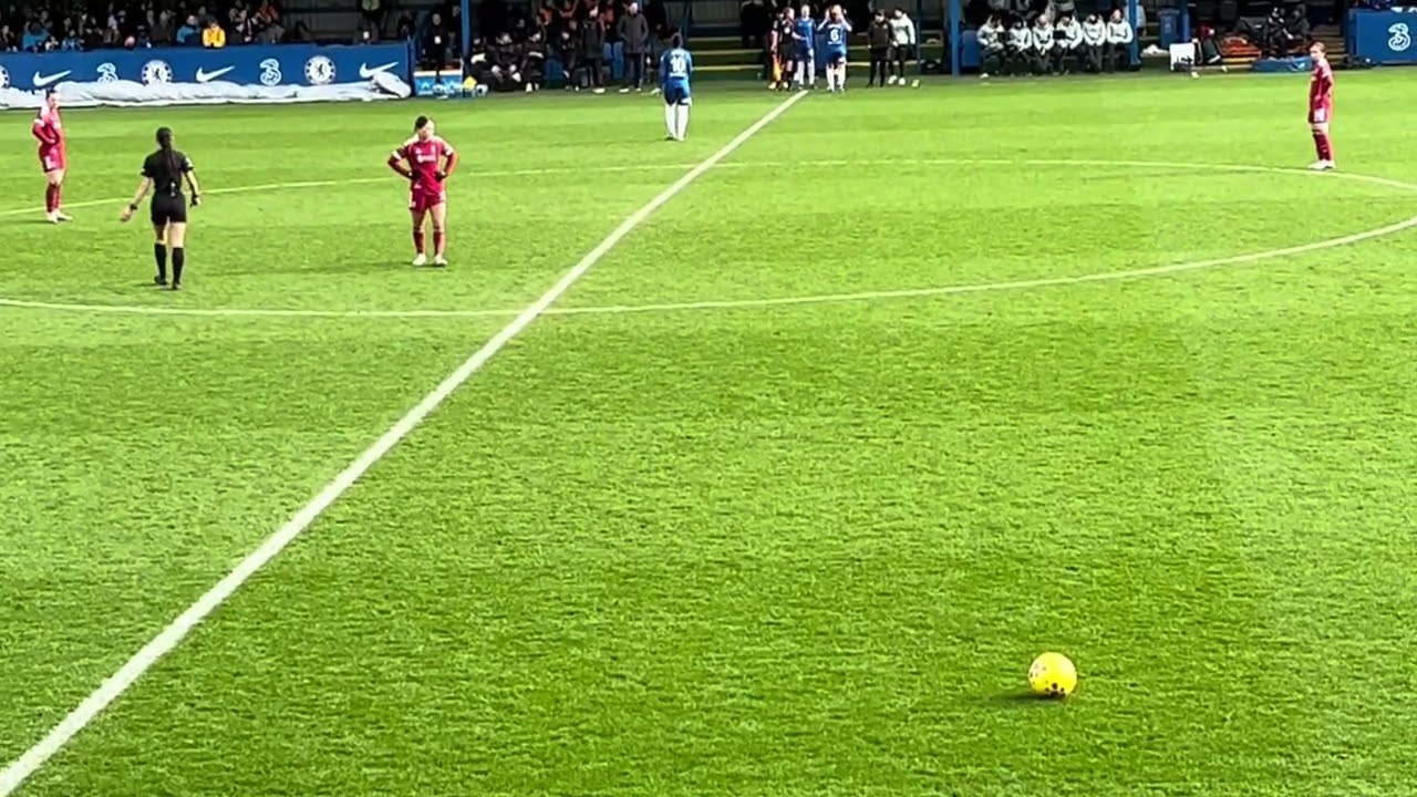 Sjoeke Nusken, Alyssa Thompson and Aggie Beever-Jones Chants by Chelsea fans in 2-0 win to Liverpool
