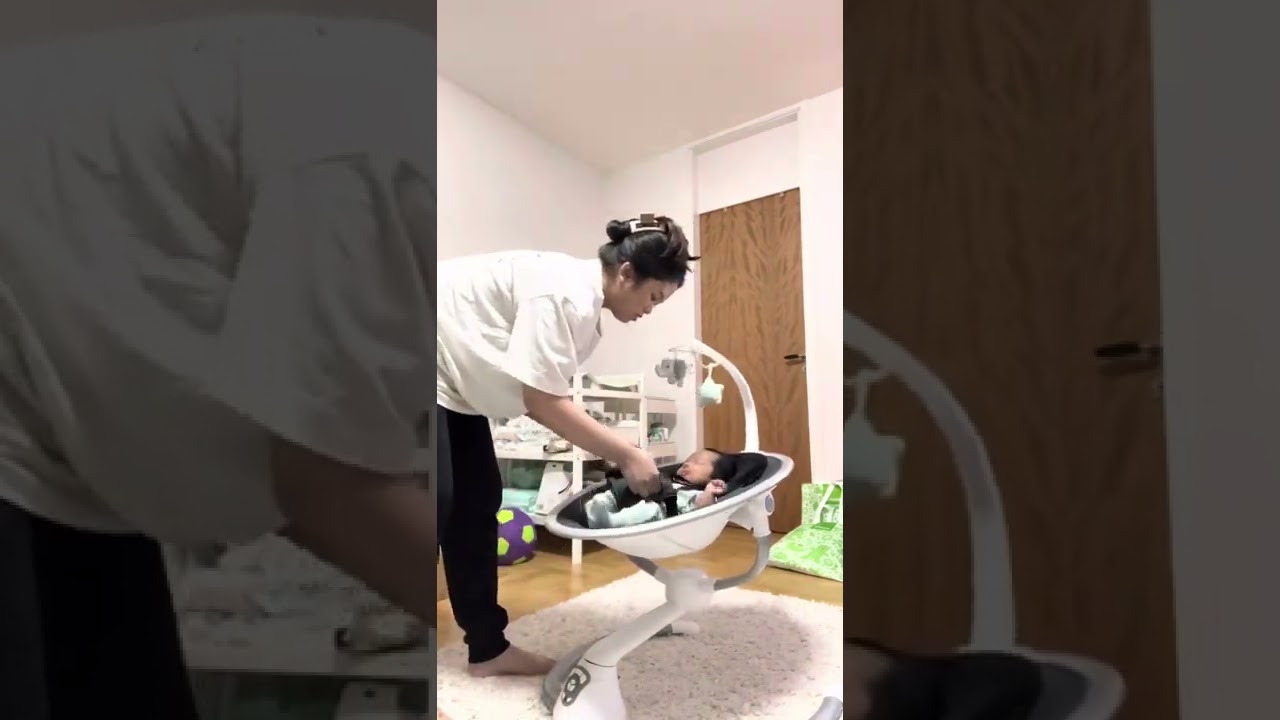 Unboxing ng Rocker babysitter by Beemoo