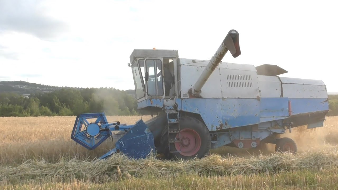 ŽNĚ 2019 - Fortschritt E512 legendární kombajn z NDR - kombajn - harvester - Mähdrescher