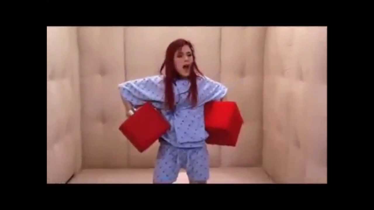 Best moments and bloopers of Cat Valentine (Victorious)
