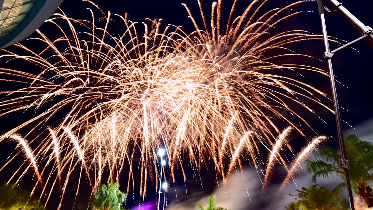 SM Mall of Asia Grand Holiday Fireworks October 11, 2025 | Platinum Fireworks Inc.