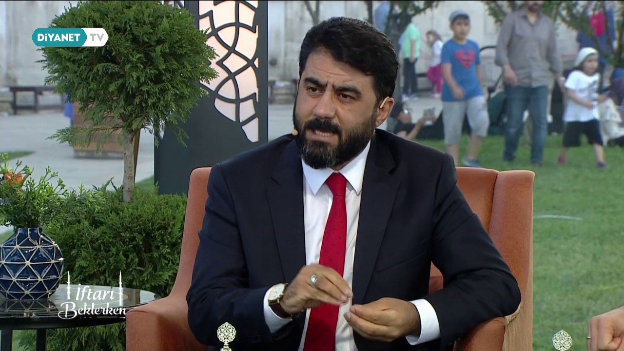 Hz. Muhammed’in (s.a.s) Gençlere Verdiği Değer – İsmail Çiçek