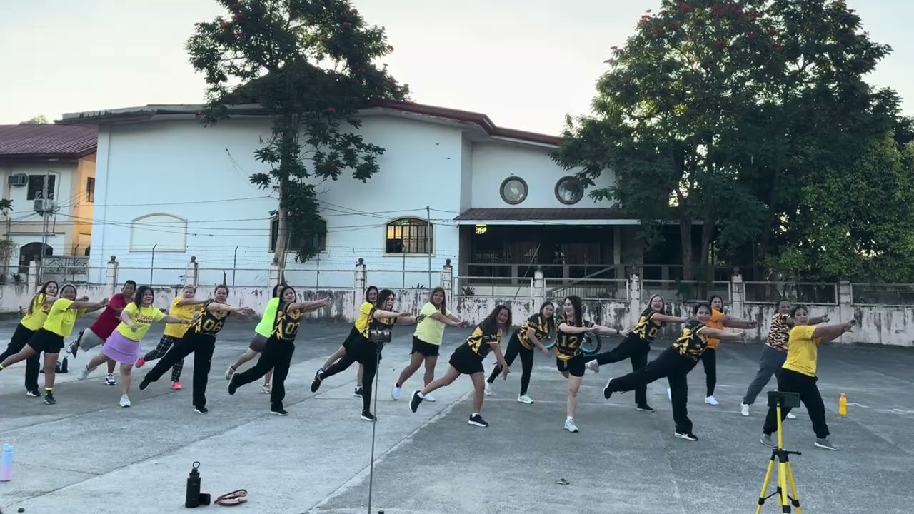 Tuesday Zumba Dance Workout 💛 
