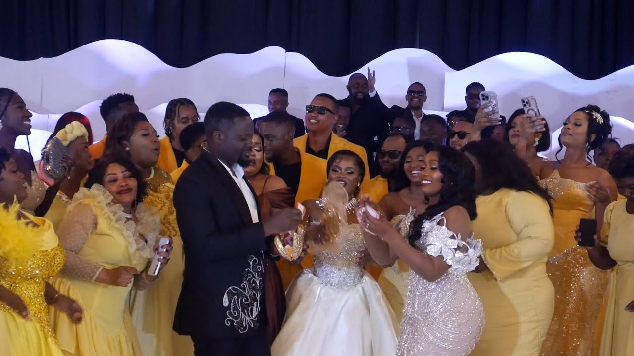 HII NDIO ZAWADI YA TEAM LAMATA KWA ELIUD NA MKE WAKE BITE/ ITAKUSHANGAZA SANA KWANINI WAFANYE HIVI.