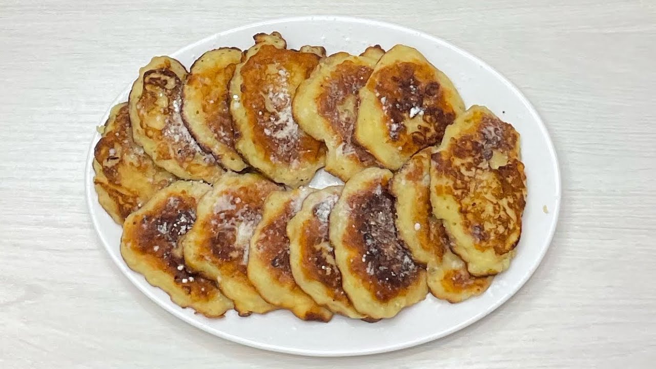 Pancakes of 1 egg and 1 apple. Fast food. # kitchen # tasty meal.