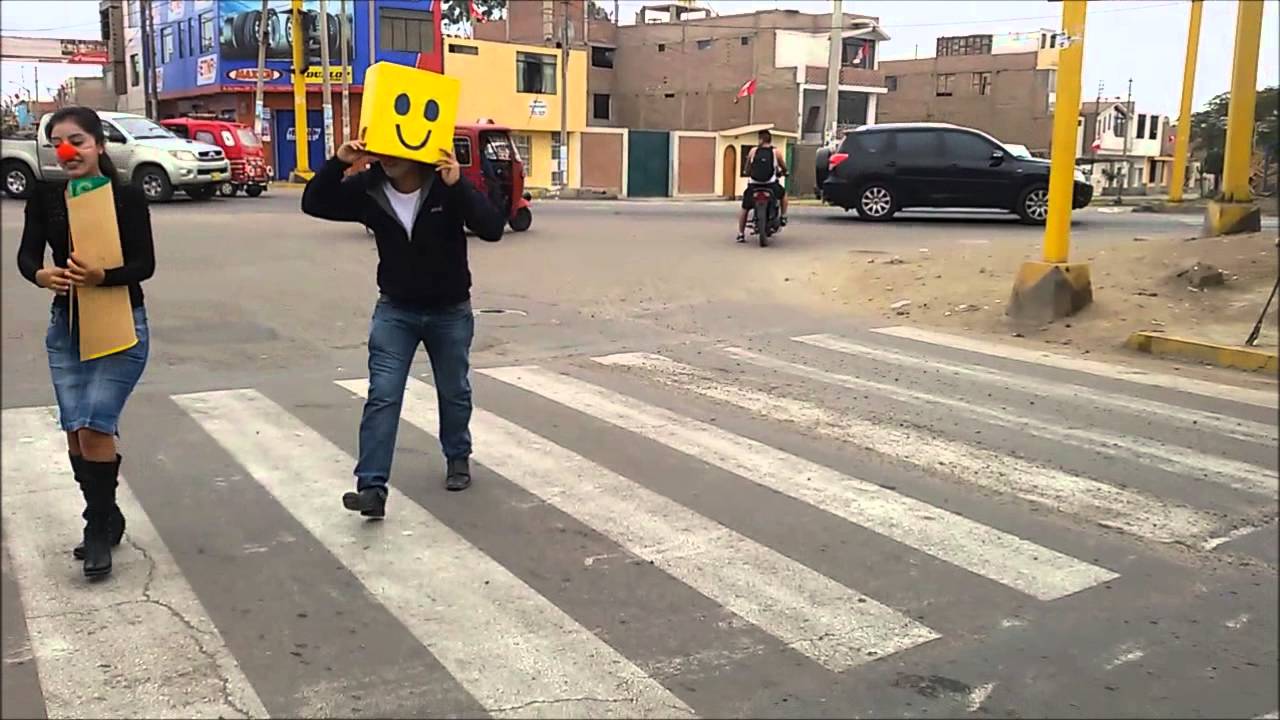 Evangelismo Creativo en Los SEMÁFOROS II