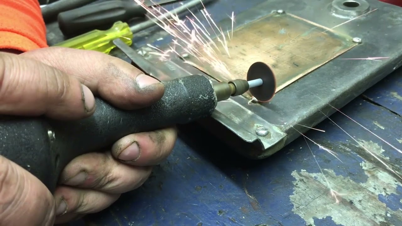 Removing machine tag rivets