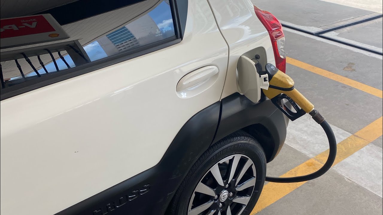 GANHEI UMA LOUSA. PROJETOS. TOYOTA ETIOS CROSS 2015.