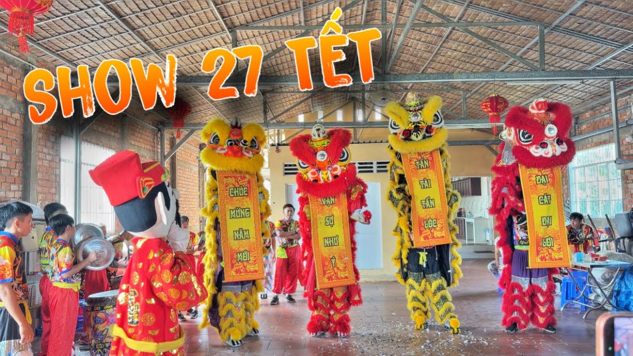 Châu Toàn Vlog - Full Show Đầu Tiên 27 Tết Của Đội | Tết Đến Rồi 