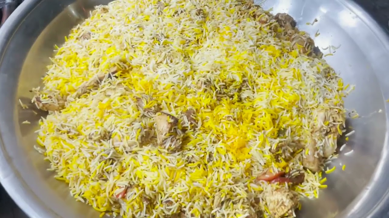 Desi Food BBQ and Best Naan Spotted At Rahim Yar Khan Food Street