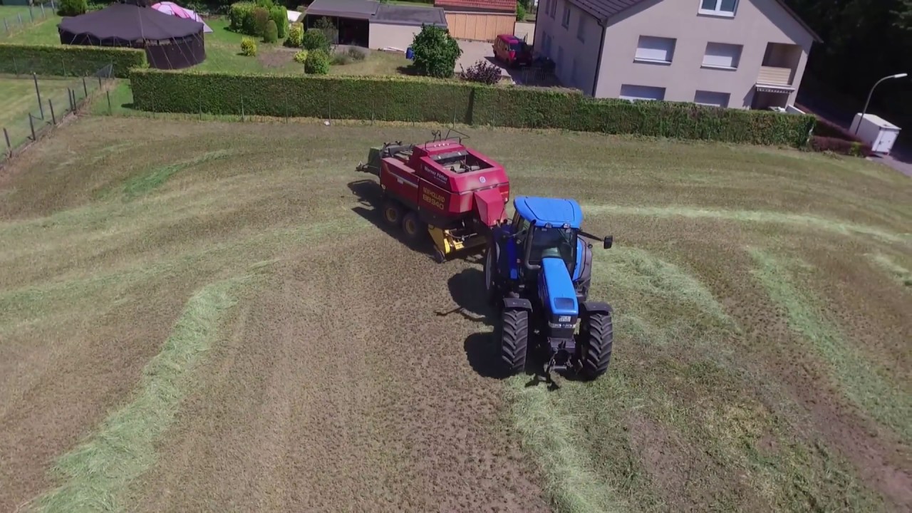 Siloballen Pressen mit New Holland TM 150, 175 - 2018