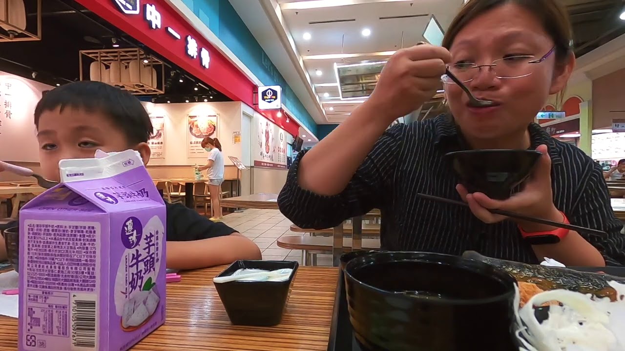 美食街晚餐..福盛亭+爭鮮饅魚飯吃了300元｜加飯跑了2趟
