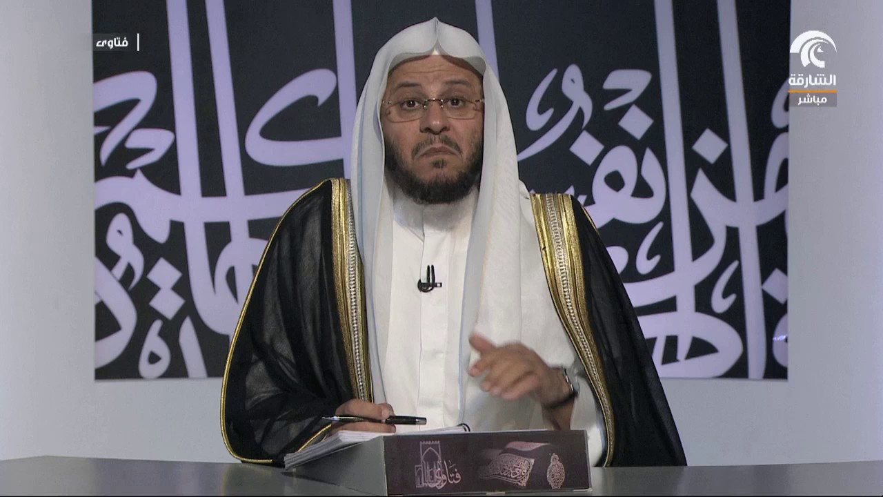 شعر بشي من الطعام يصل إلى الحلق في صلاة الفجر، ما حكم صومه؟ الشيخ عزيز فرحان