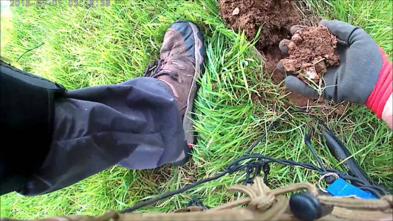 metal detecting cornish footpath part 4a