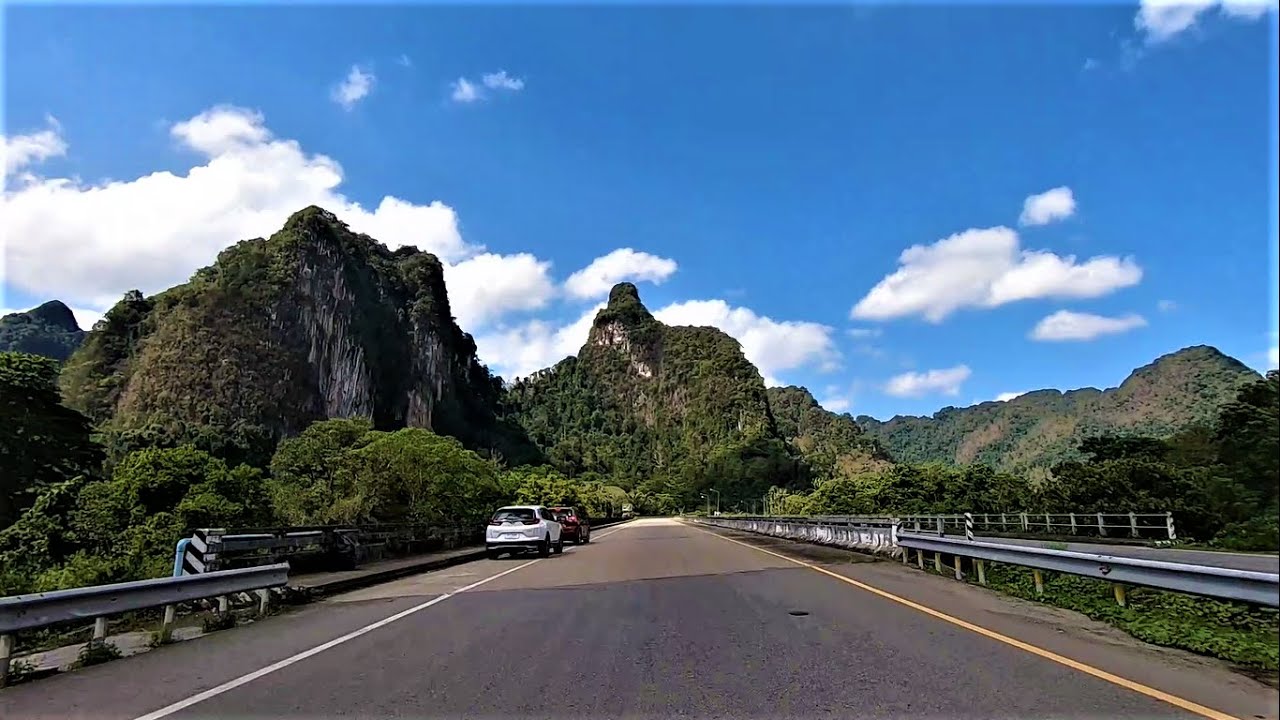 Mit dem Motorrad durch Thailand's schönste Landschaften nach Khao Sok