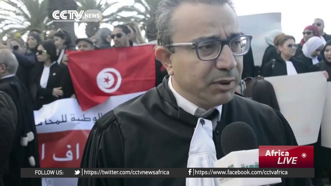 Tunisian parliament approves $14 billion budget, deficit cuts