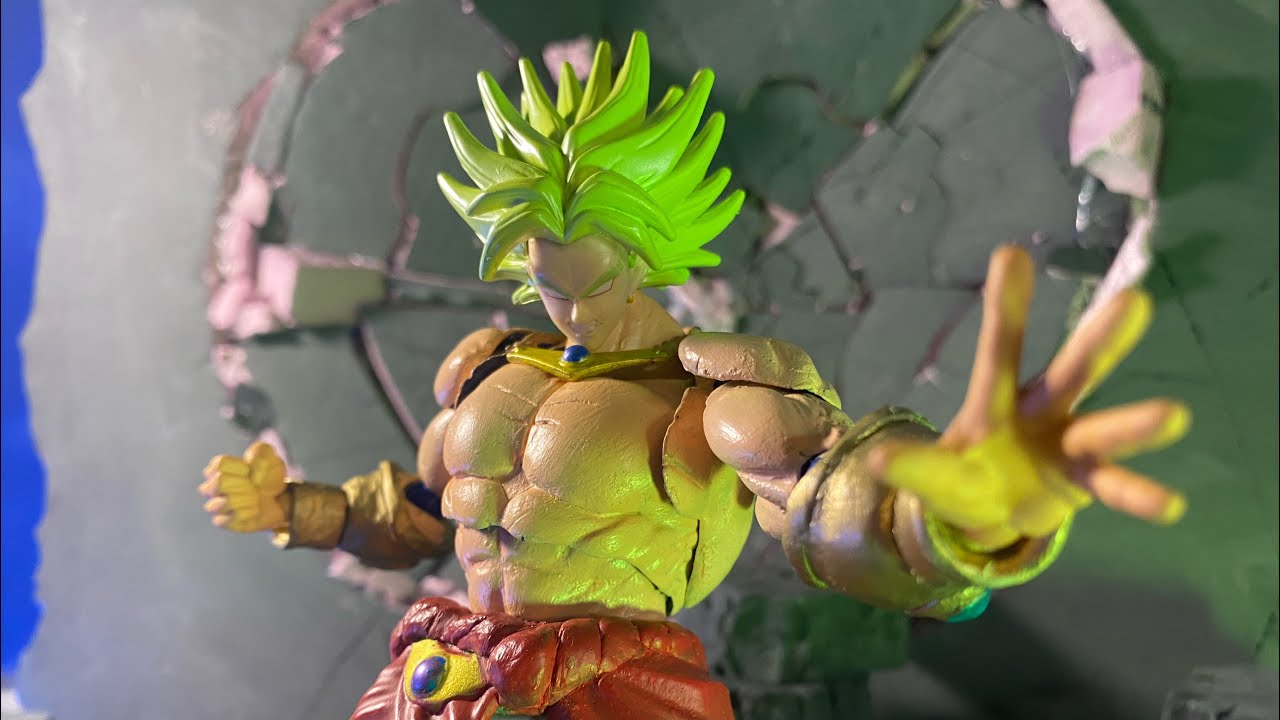 Dragon Ball Z S.H.Figuarts Legendary Super Saiyan Broly Custom Action Figure Review
