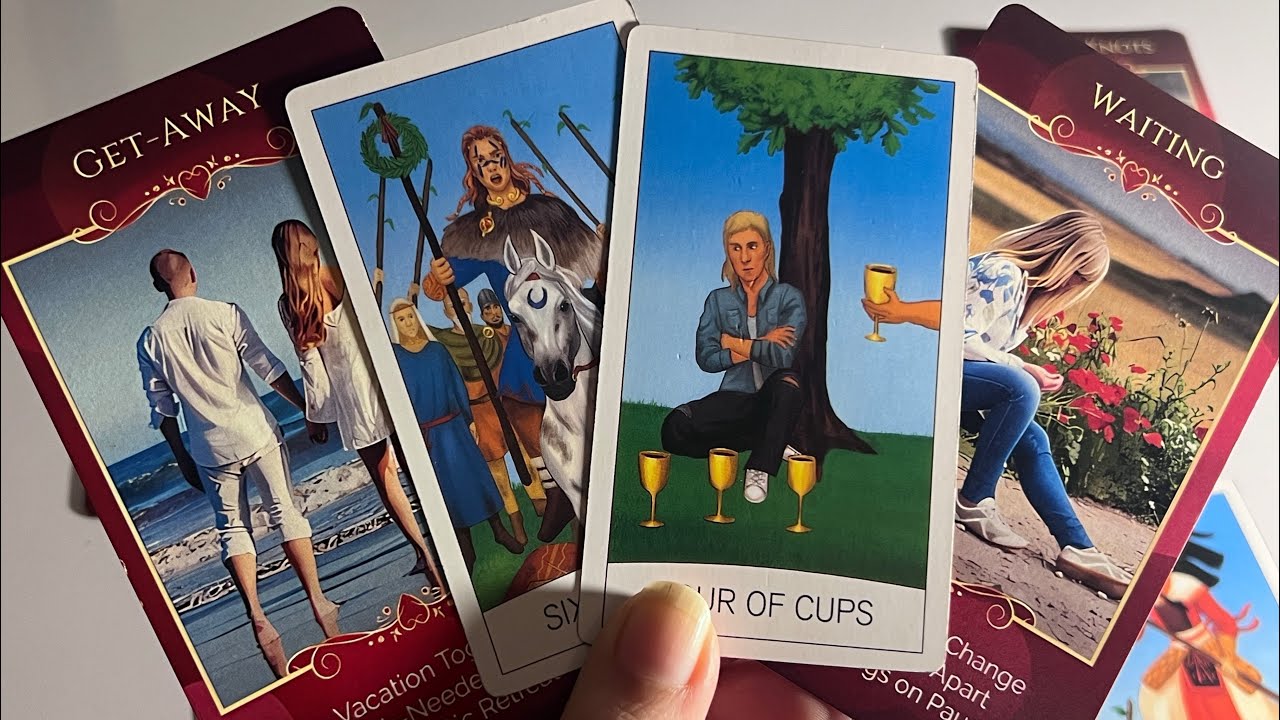 Who is attracting towards you & why?❤️‍🔥Hindi tarot card reading | Tarot 313