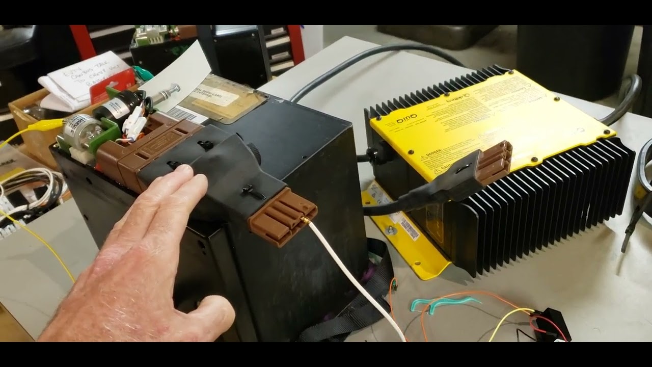 Zero FX battery Module Contactor How it Works with Delta Q quick charger