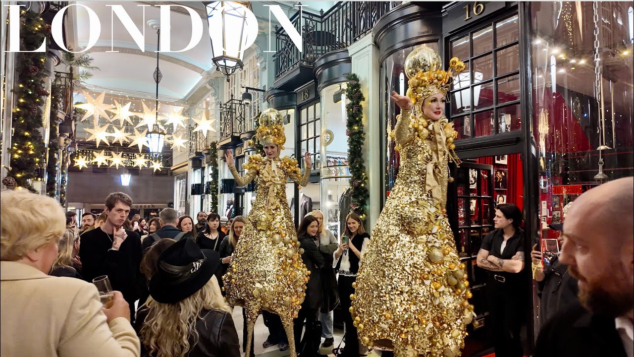 Christmas Lit London 2025 | Dazzling Street Lights and Festive Arcades
