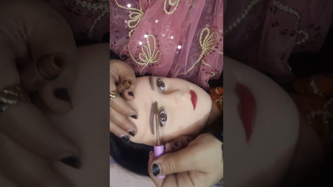  تعالي خالتو تحطلك ميكب مع صوت العلكه جيلك عريس 