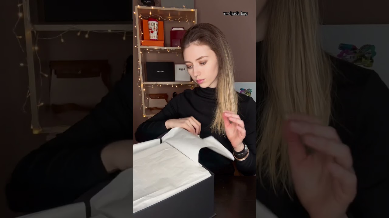 Chanel unpacking