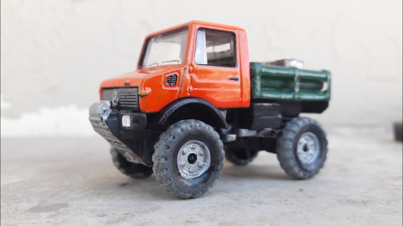 Custom Hotwheels Mercedes Unimog part 3