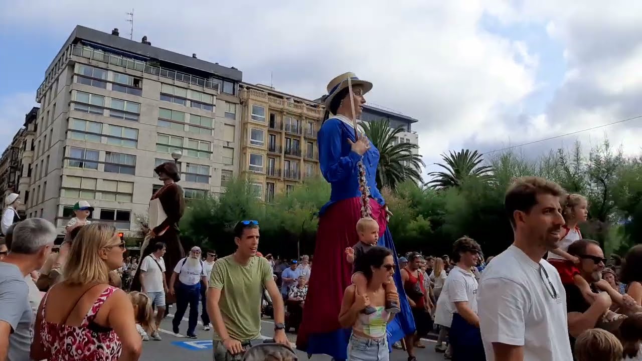 Gigantes y Cabezudos en San Sebastián | 9 agosto 2025 | Semana Grande
