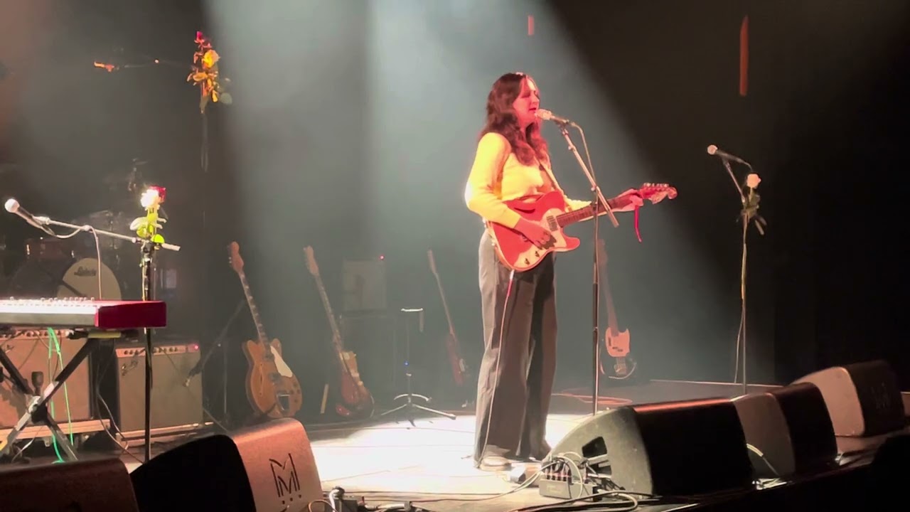 Jess Ribeiro 🇦🇺  - Strange Game - Oosterpoort Groningen - November 12, 2024